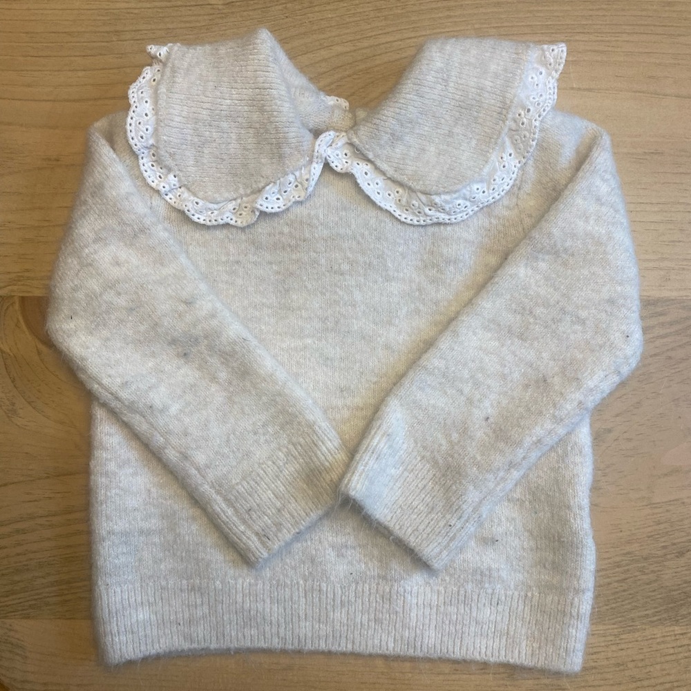 Cozy White Sweater with Lace Collar